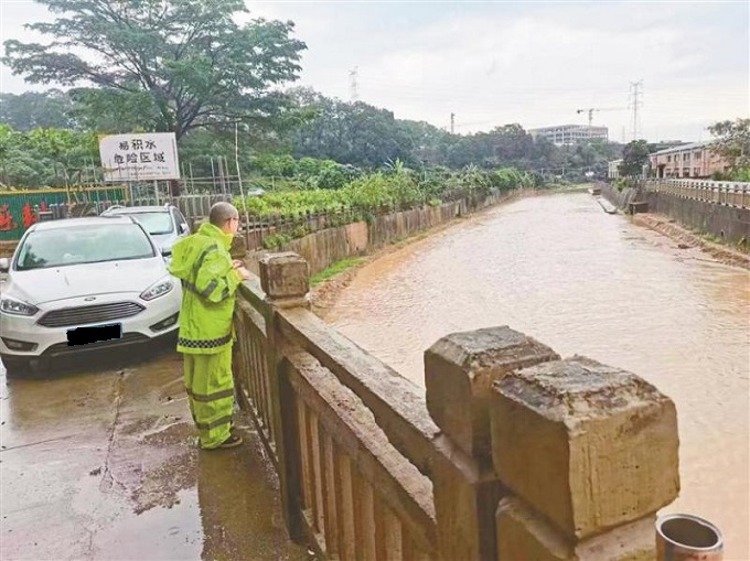 福城街道细化防汛措施做到“平战结合”,智慧巡查防御“龙舟水”!1.jpg