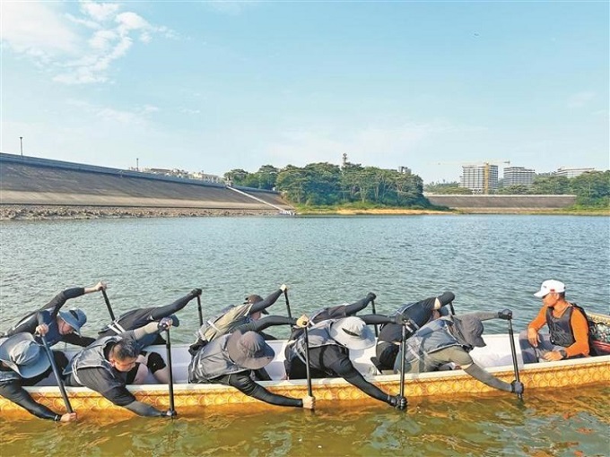 2024年观澜河龙舟赛开赛在即,多支代表队在横坑水库刻苦训练1.jpeg