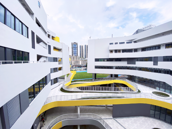 中庭成品 (1)(1).jpg