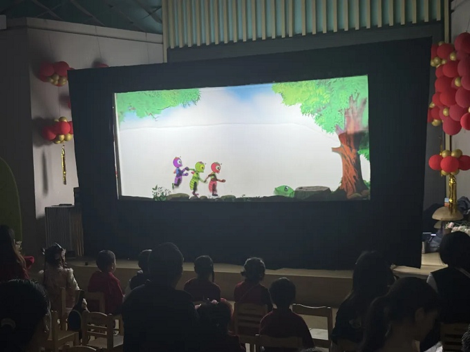 珑门名苑幼儿园与桔塘社区共办迎新活动6.webp.png
