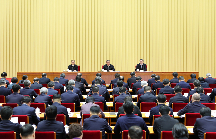 习近平就服务业发展作出重要指示.jpg